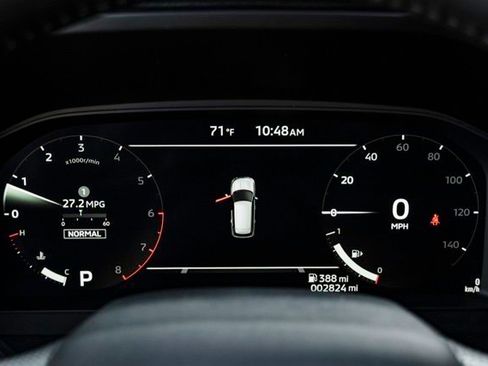 Used 2025 Mitsubishi Outlander SEL image 14