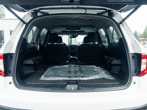Used 2022 Honda Pilot Touring image 7