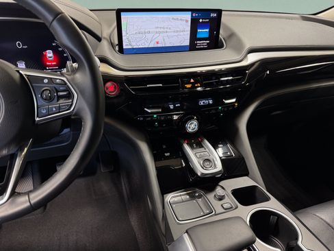 Certified 2023 Acura MDX SH-AWD w/ Technology Package image 24