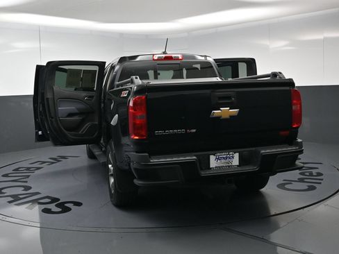 Used 2017 Chevrolet Colorado Z71 AWD/4WD image 18