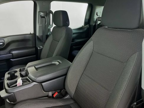 Used 2024 Chevrolet Silverado 1500 Custom w/ Dark Appearance Package AWD/4WD image 26
