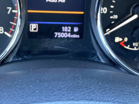 Used 2020 Nissan Rogue SV w/ Premium Package AWD/4WD image 31