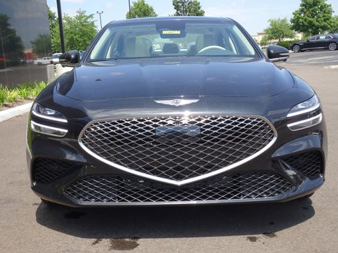 New 2026 Genesis G70 2.5T Prestige image 7