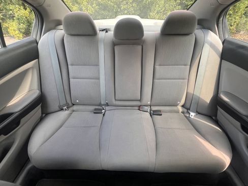 Used 2012 Honda Accord LX image 26