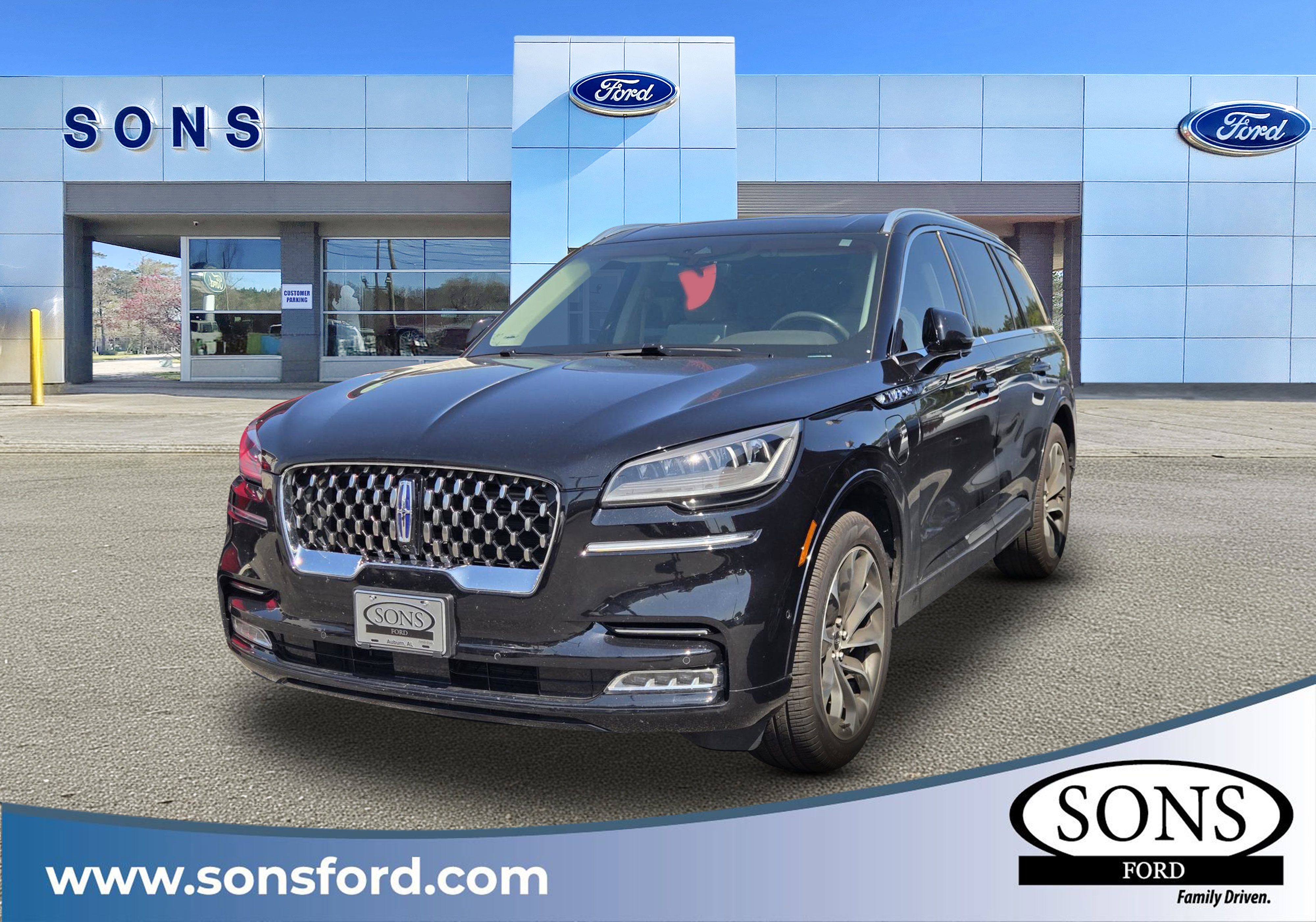 Used 2022 Lincoln Aviator Grand Touring w/ Elements Package Plus AWD/4WD image 1