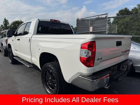 Used 2015 Toyota Tundra SR5 w/ SR5 Upgrade Package AWD/4WD image 7