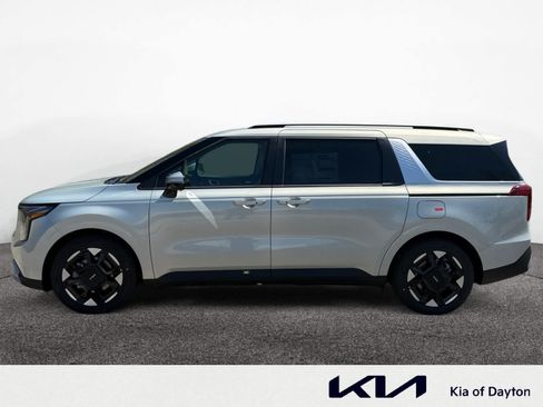 New 2026 Kia Carnival EX FWD image 2