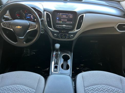 Used 2022 Chevrolet Equinox LT FWD image 4