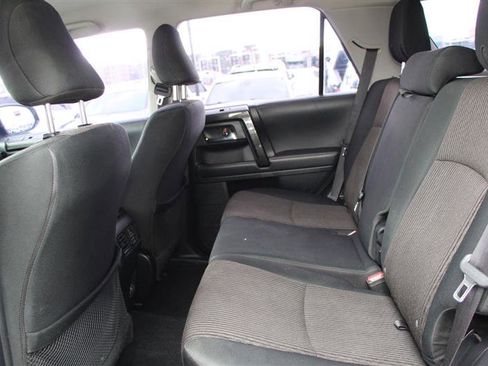 Used 2020 Toyota 4Runner TRD Off-Road AWD/4WD image 33