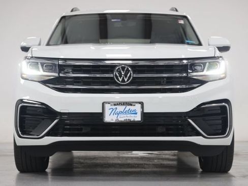 Used 2021 Volkswagen Atlas SE w/ Panoramic Sunroof Package AWD/4WD image 2