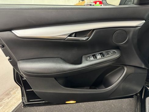 Used 2021 INFINITI QX50 Luxe w/ Appearance Package image 11