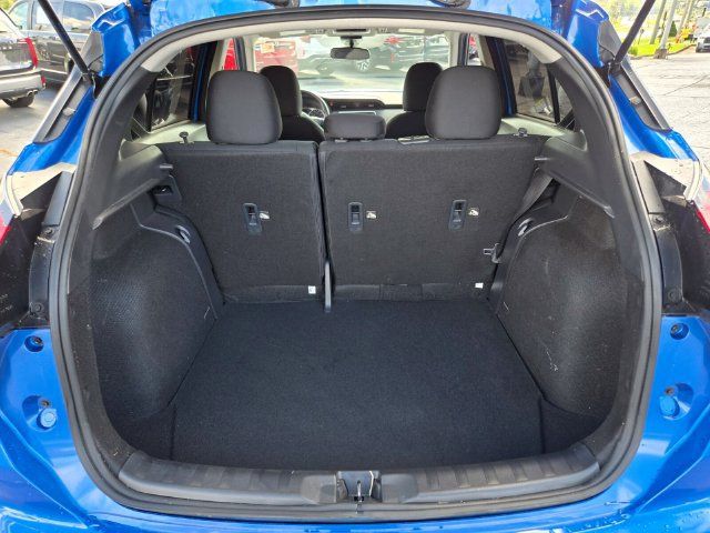 Used 2025 Nissan Kicks Play S FWD image 17