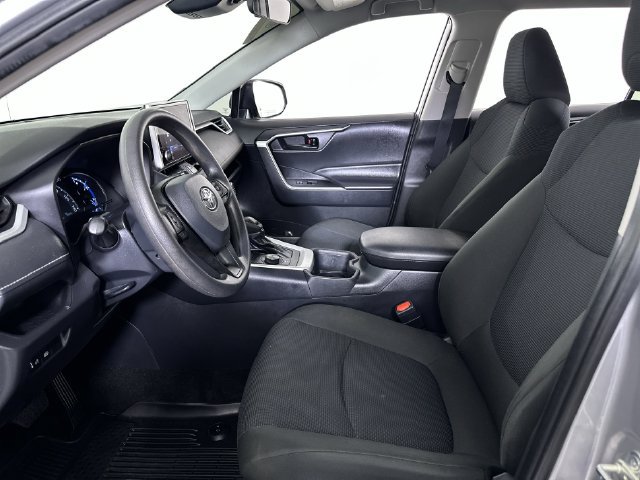Used 2024 Toyota RAV4 LE AWD/4WD image 20