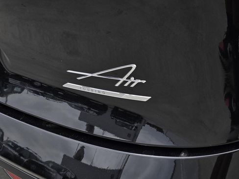 Used 2024 Lucid Air Touring AWD/4WD image 23