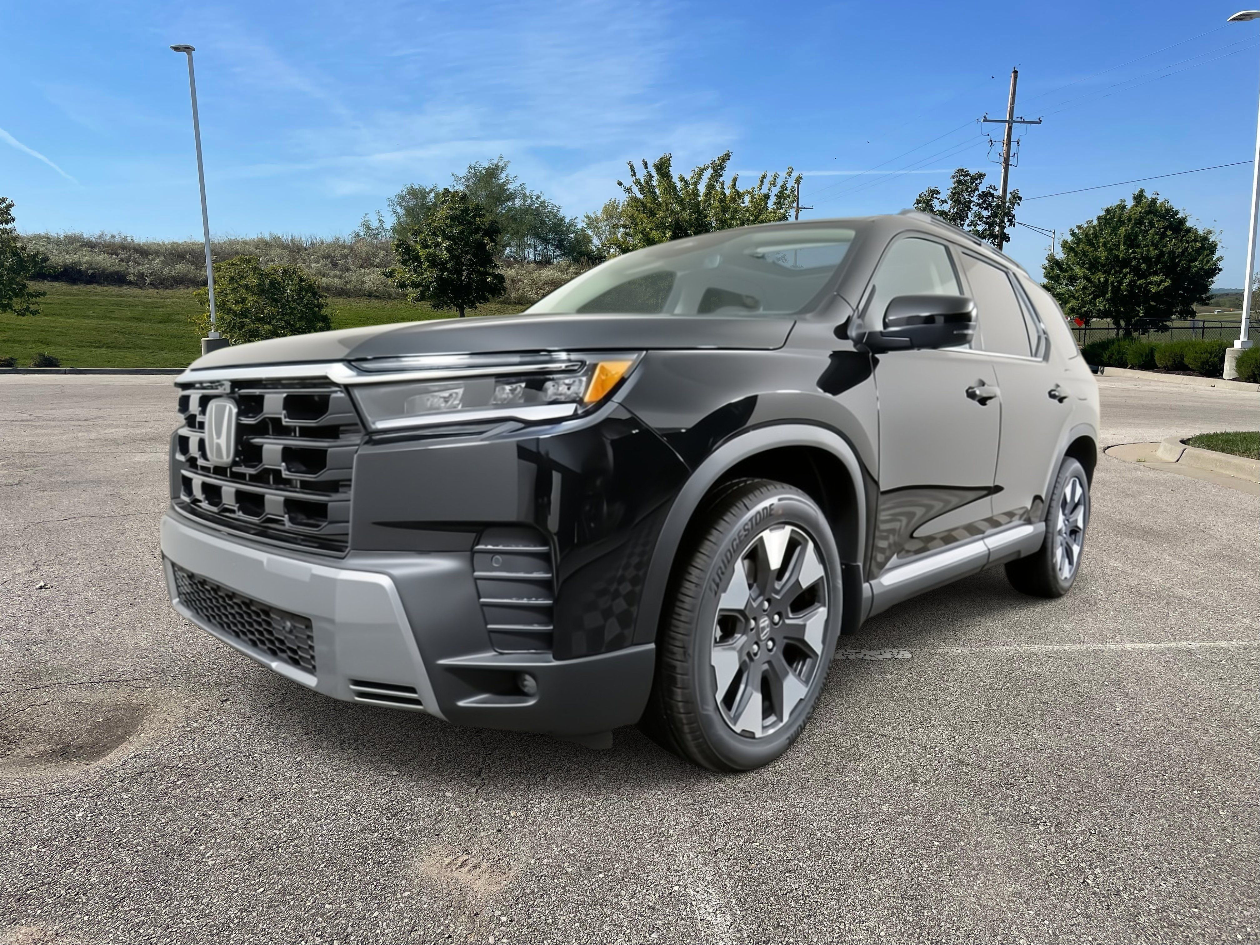 New 2026 Honda Pilot Elite image 1