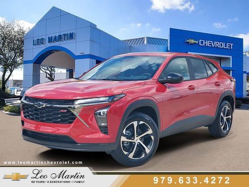 New 2026 Chevrolet Trax RS image 1