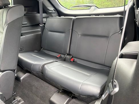 Used 2025 Mitsubishi Outlander SE AWD/4WD image 20