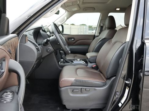 Used 2024 INFINITI QX80 Premium Select w/ Cargo Package AWD/4WD image 17