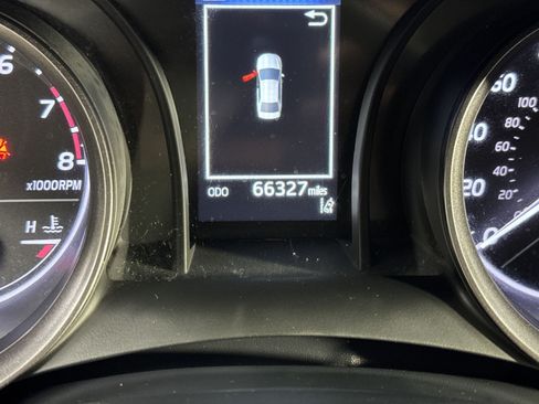 Used 2023 Toyota Camry SE FWD image 29