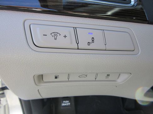 Used 2017 Hyundai Sonata Limited w/ Cargo Package image 22