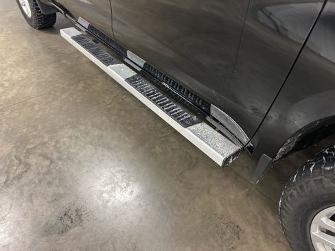 Used 2022 Chevrolet Silverado 1500 RST image 18