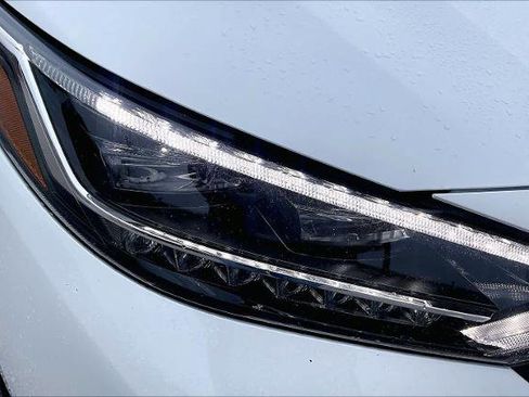 Certified 2023 Nissan Sentra SR w/ SR Premium Package image 27