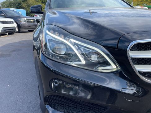 Used 2016 Mercedes-Benz E 350 4MATIC Sedan image 22