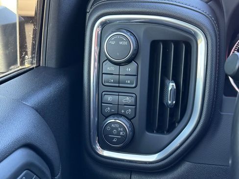 Used 2022 Chevrolet Silverado 2500 LTZ w/ LTZ Plus Package AWD/4WD image 24