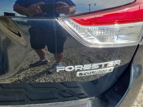 Used 2024 Subaru Forester Touring w/ POP Package 3 AWD/4WD image 6