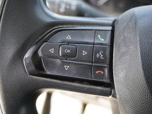Used 2023 RAM ProMaster 2500 FWD image 17