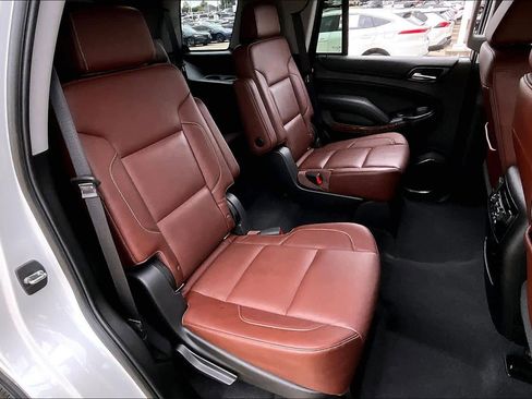 Used 2020 Chevrolet Tahoe Premier w/ Premier Plus Edition image 39