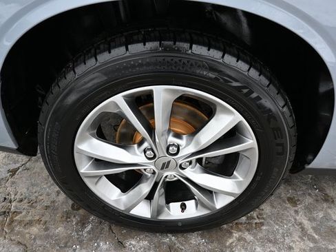 Used 2020 Dodge Challenger GT w/ Driver Convenience Group image 12