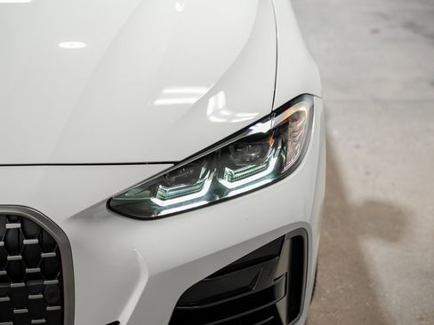 Used 2023 BMW 440i xDrive Coupe w/ Premium Package image 8