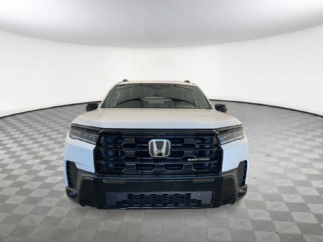 New 2026 Honda Pilot Black Edition image 9