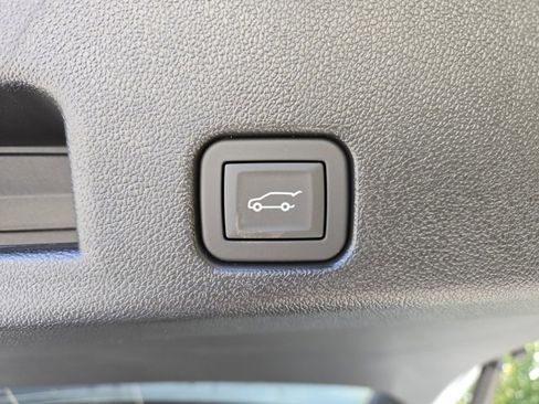 New 2026 Chevrolet Traverse LT w/ Driver Confidence Package image 6