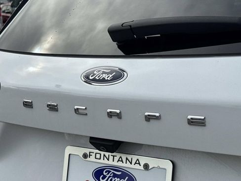 Certified 2022 Ford Escape SE w/ Convenience Package image 26