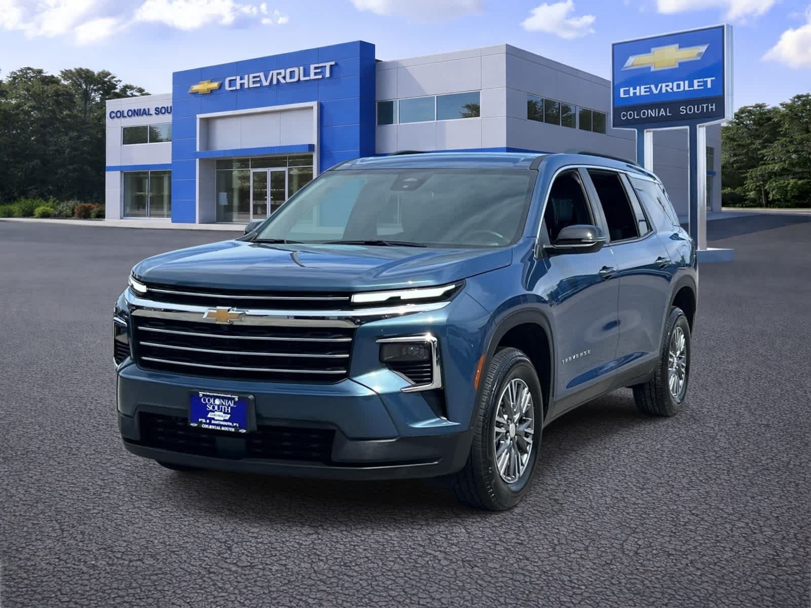 Certified 2026 Chevrolet Traverse LT AWD/4WD image 2