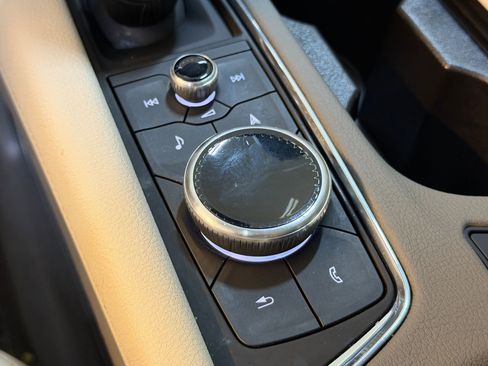 Certified 2024 Cadillac XT5 Premium Luxury FWD image 34