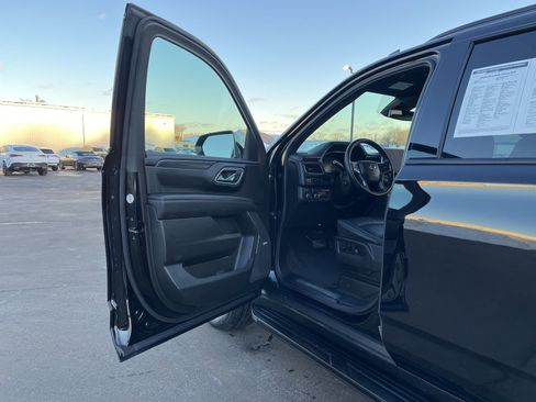 Certified 2024 Chevrolet Tahoe RST w/ Luxury Package AWD/4WD image 19