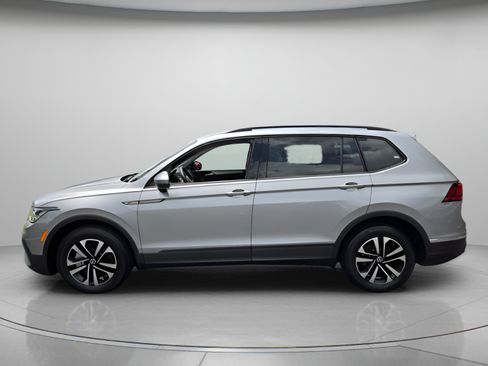 Certified 2023 Volkswagen Tiguan S FWD image 3