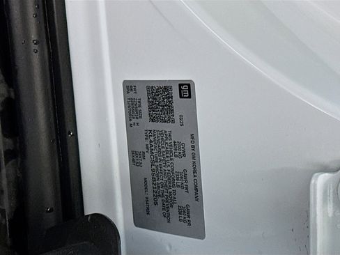 Used 2025 Buick Encore GX Preferred image 12