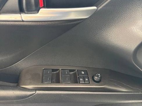 Used 2024 Toyota Camry LE FWD image 4
