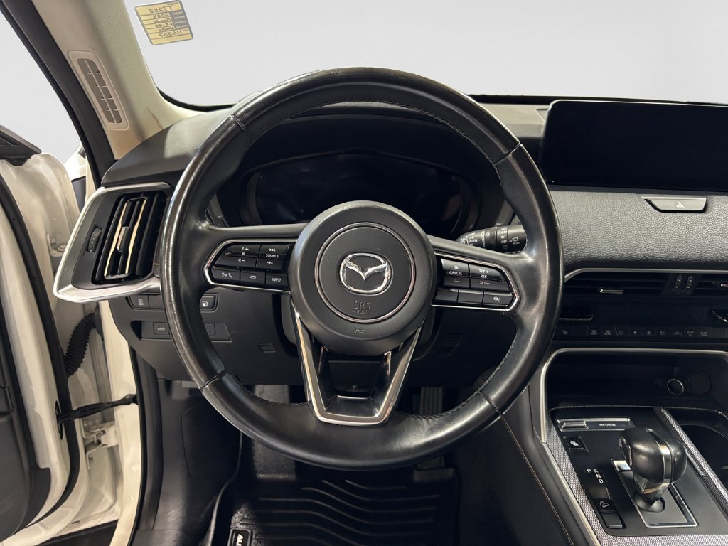 Used 2024 MAZDA CX-90 Plug-In Hybrid w/ Preferred AWD/4WD image 11