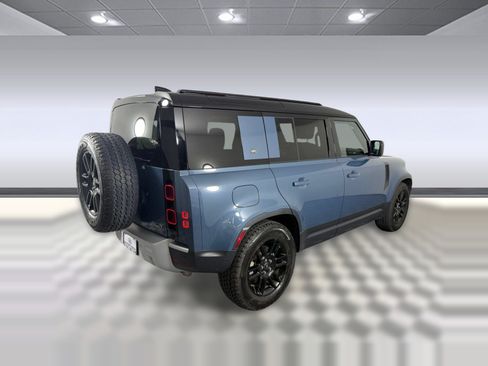 Used 2020 Land Rover Defender 110 S AWD/4WD image 9