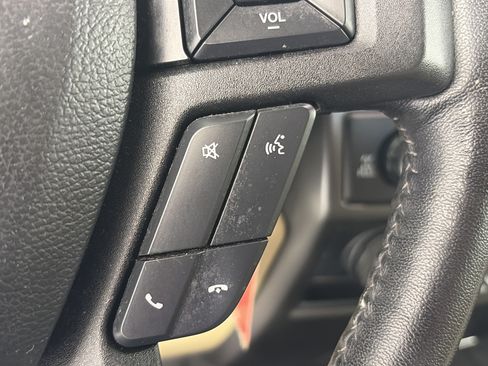Used 2018 Ford F150 XLT w/ Equipment Group 302A Luxury AWD/4WD image 41