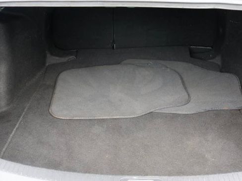 Used 2020 Toyota Corolla LE FWD image 19