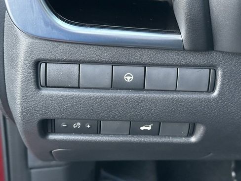 Used 2022 Nissan Rogue SL w/ SL Premium Package image 23