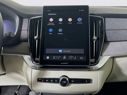 New 2026 Volvo XC90 T8 Ultra w/ Lounge Package image 13