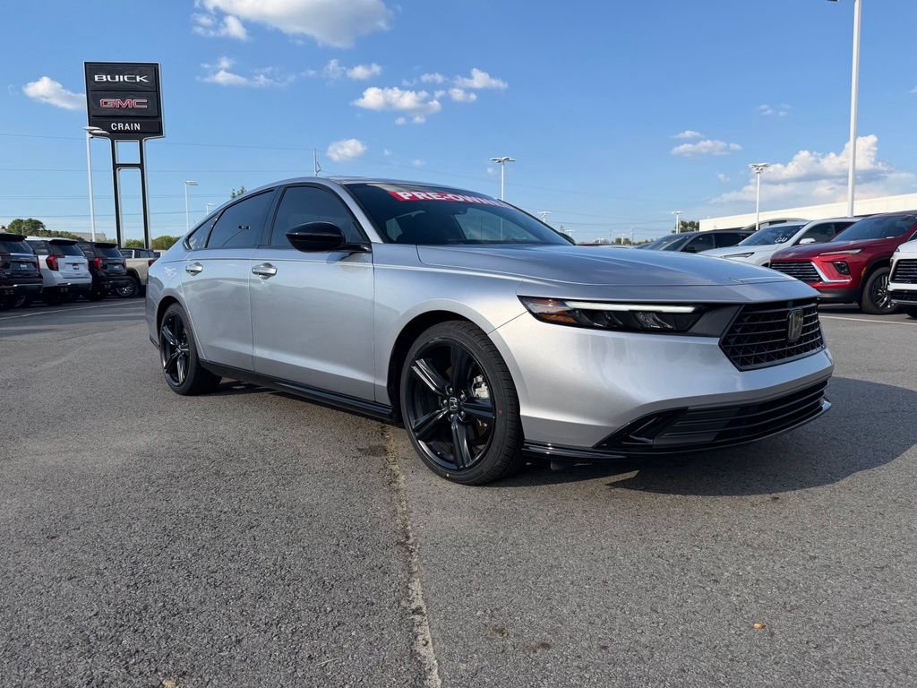 Used 2024 Honda Accord Sport image 4