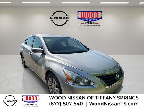 Used 2015 Nissan Altima 2.5 S w/ Power Driver Seat Package FWD image 1
